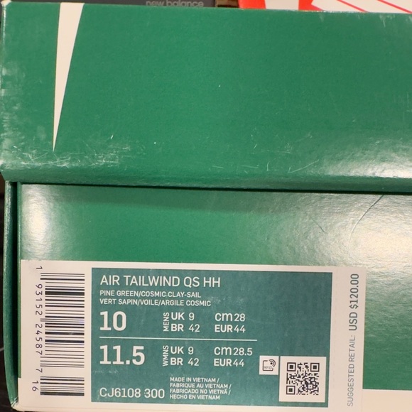 Nike Tailwind Stranger Things Hawkins High Sz. 10 NEW - Picture 6 of 7